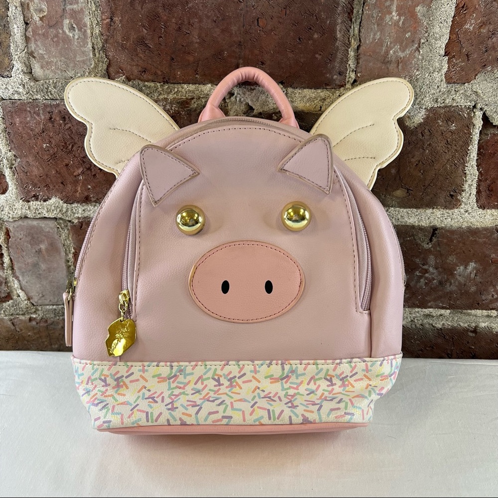 🐷Betsey Johnson Pigs Can Fly Mini Pink Backpack🐷